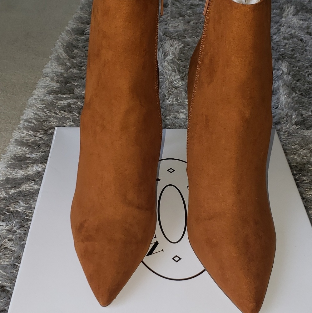 Chestnut ankle boots